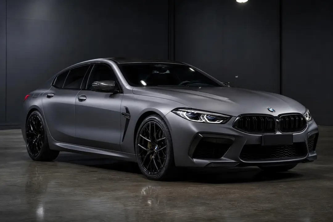 BMW M8 Competition Gran Coupé — кадр 1