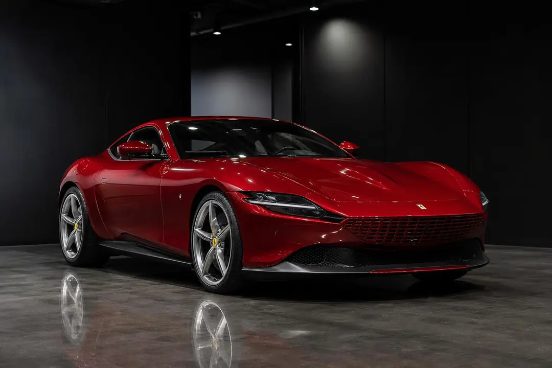 Ferrari Roma — кадр 1