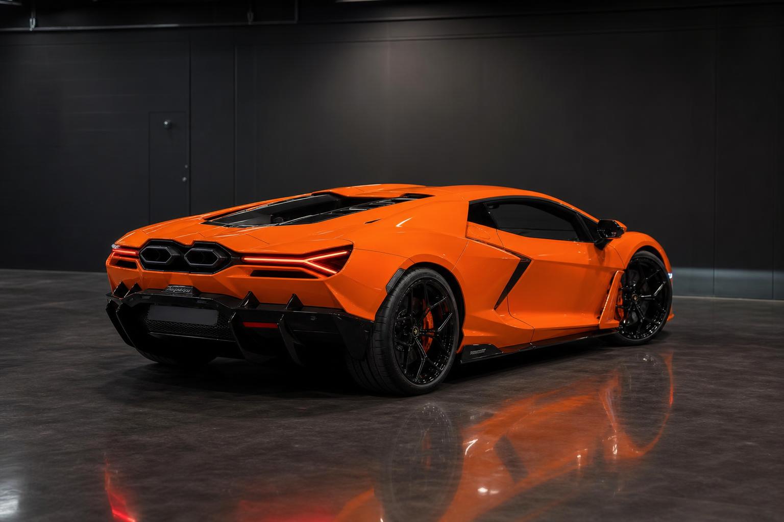 Lamborghini Revuelto — Суперкар · полный корпус · Arancio Borealis