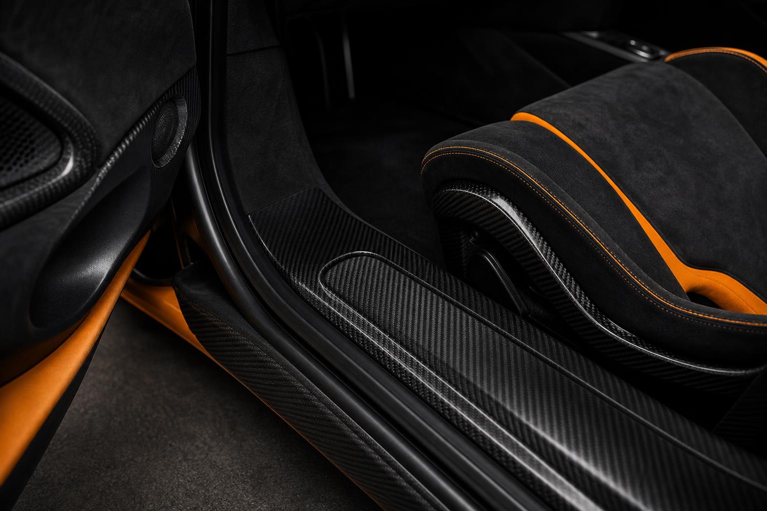 McLaren 765LT