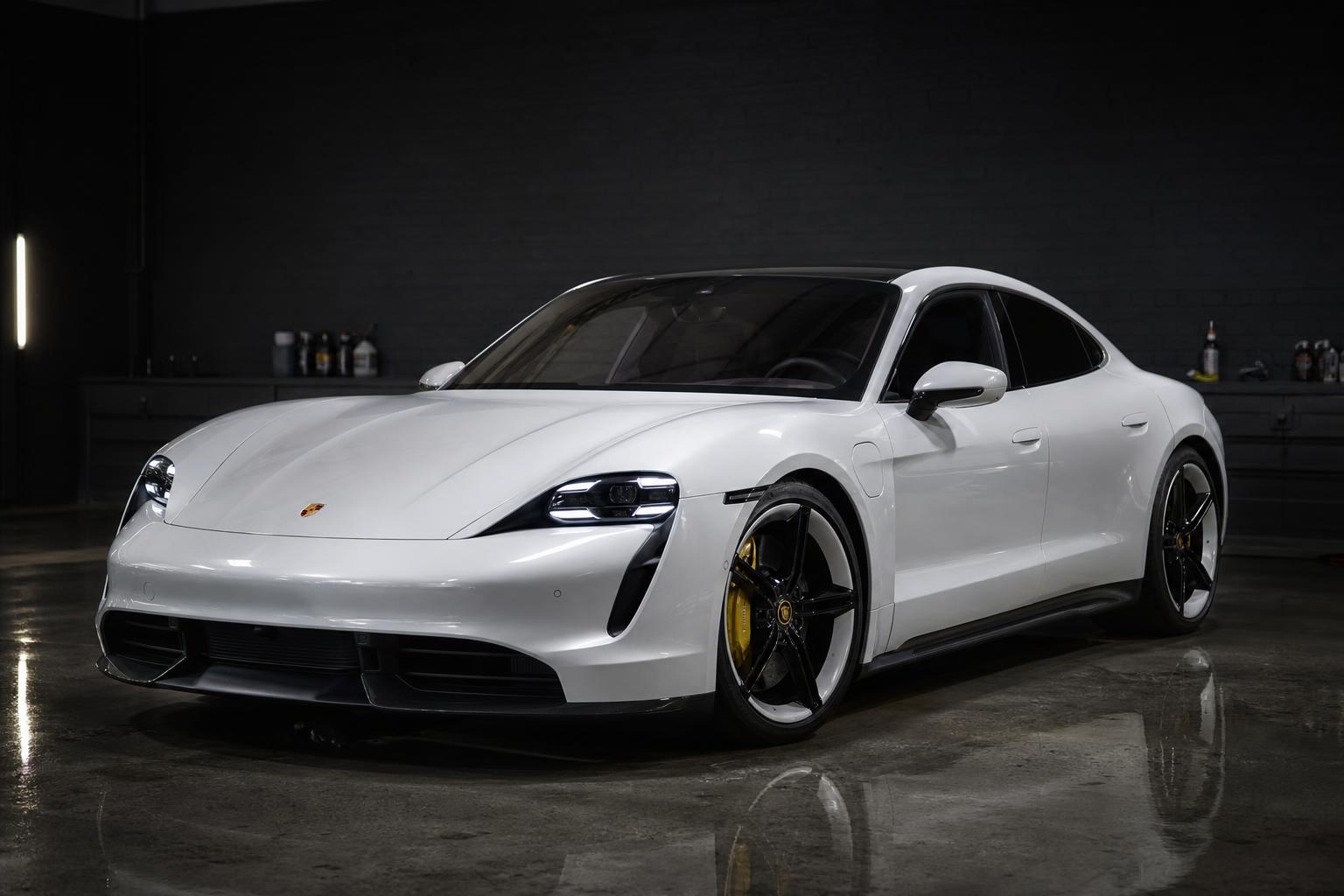 Porsche Taycan Turbo S