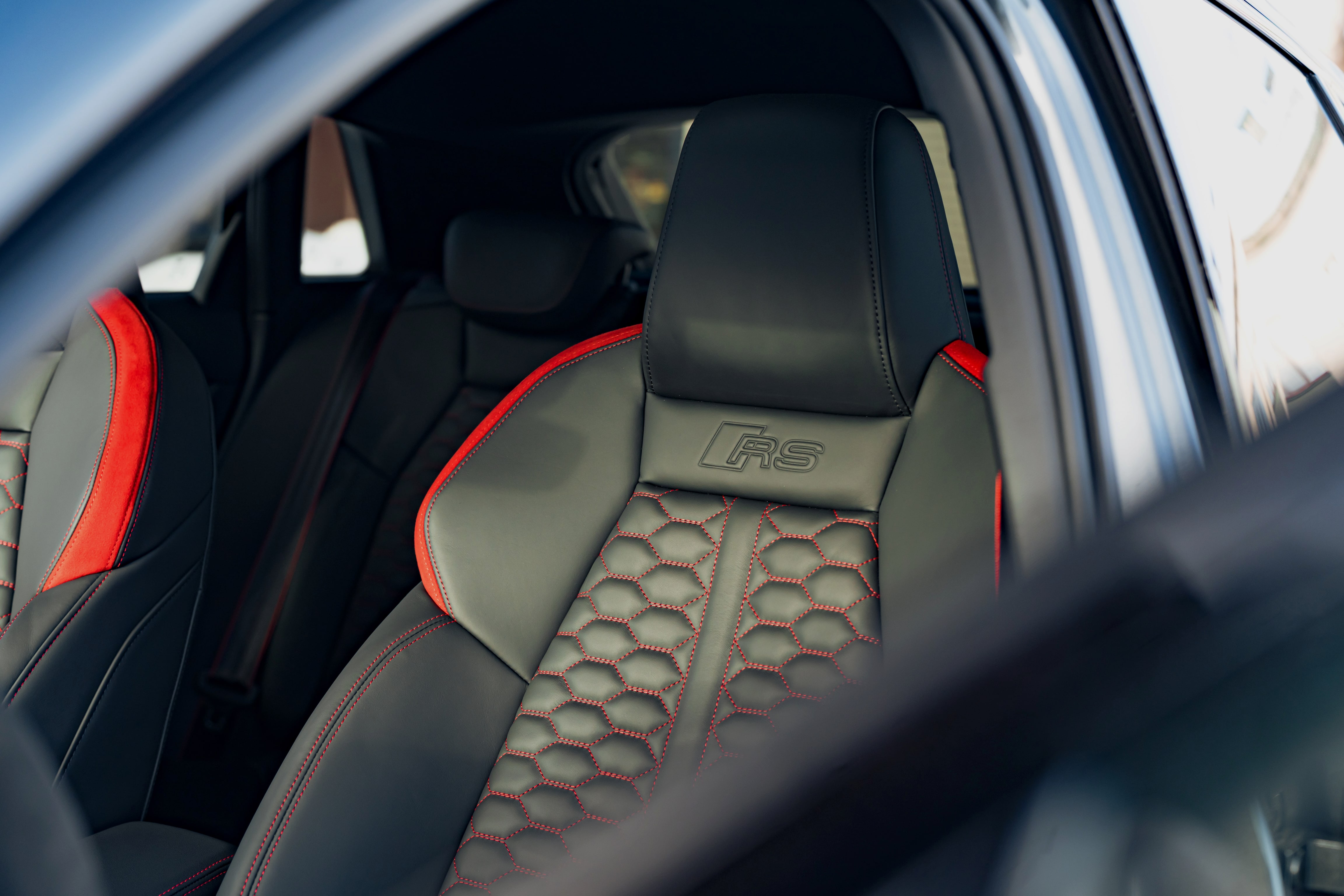 Audi RS3 Sportback — глава III, Долгая защита