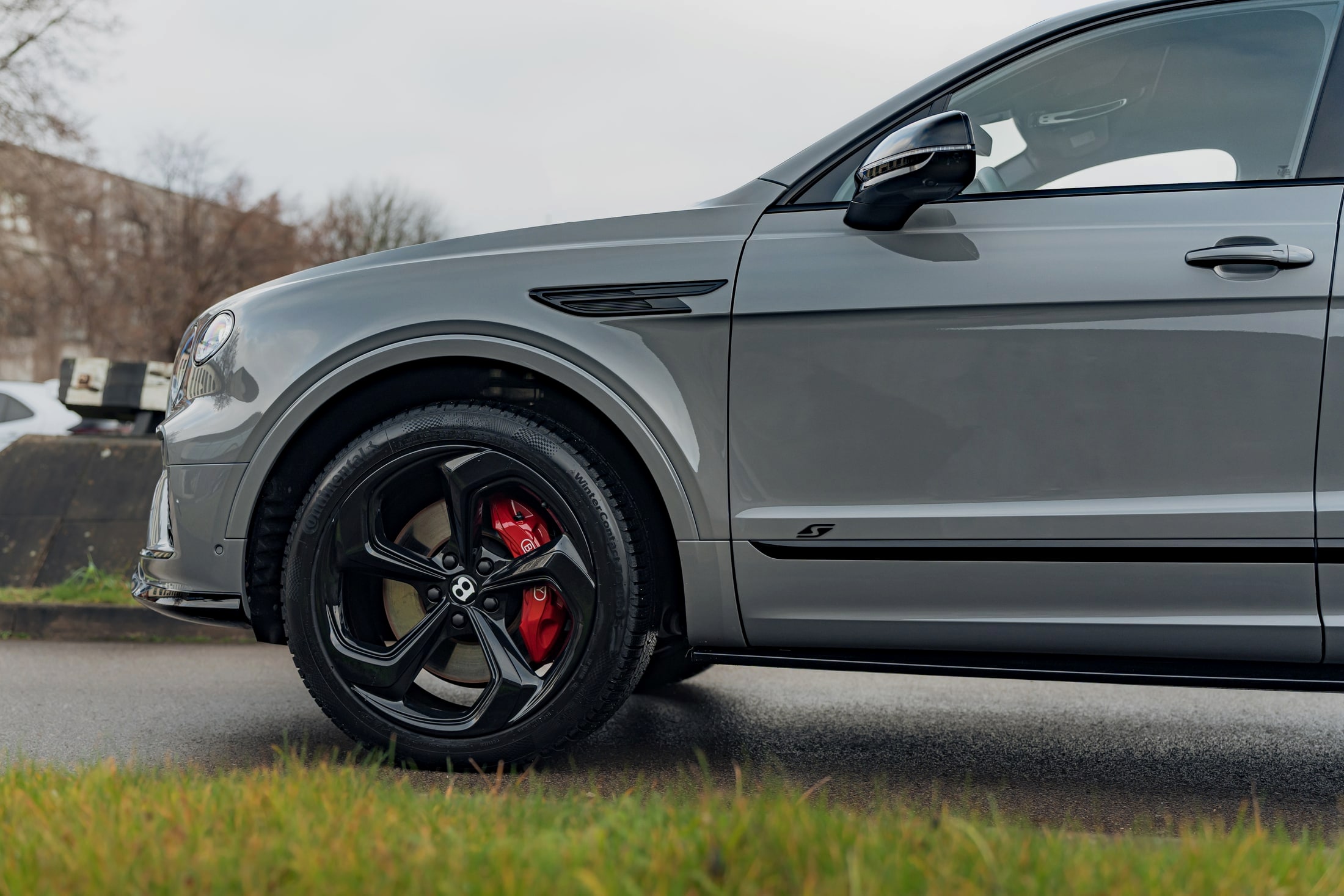 Bentley Bentayga S — глава II, Тишина процесса