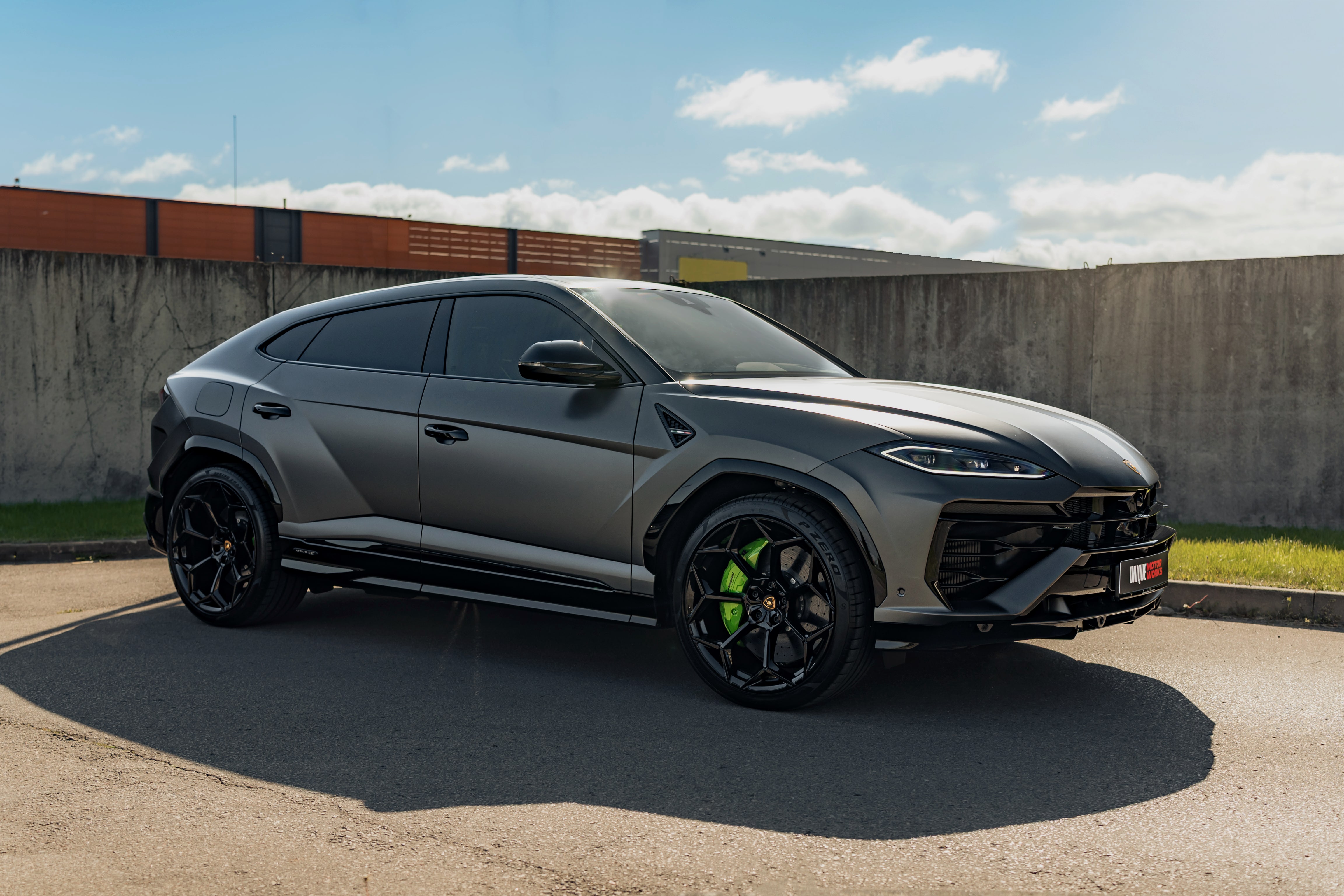 Lamborghini Urus SE — история проекта