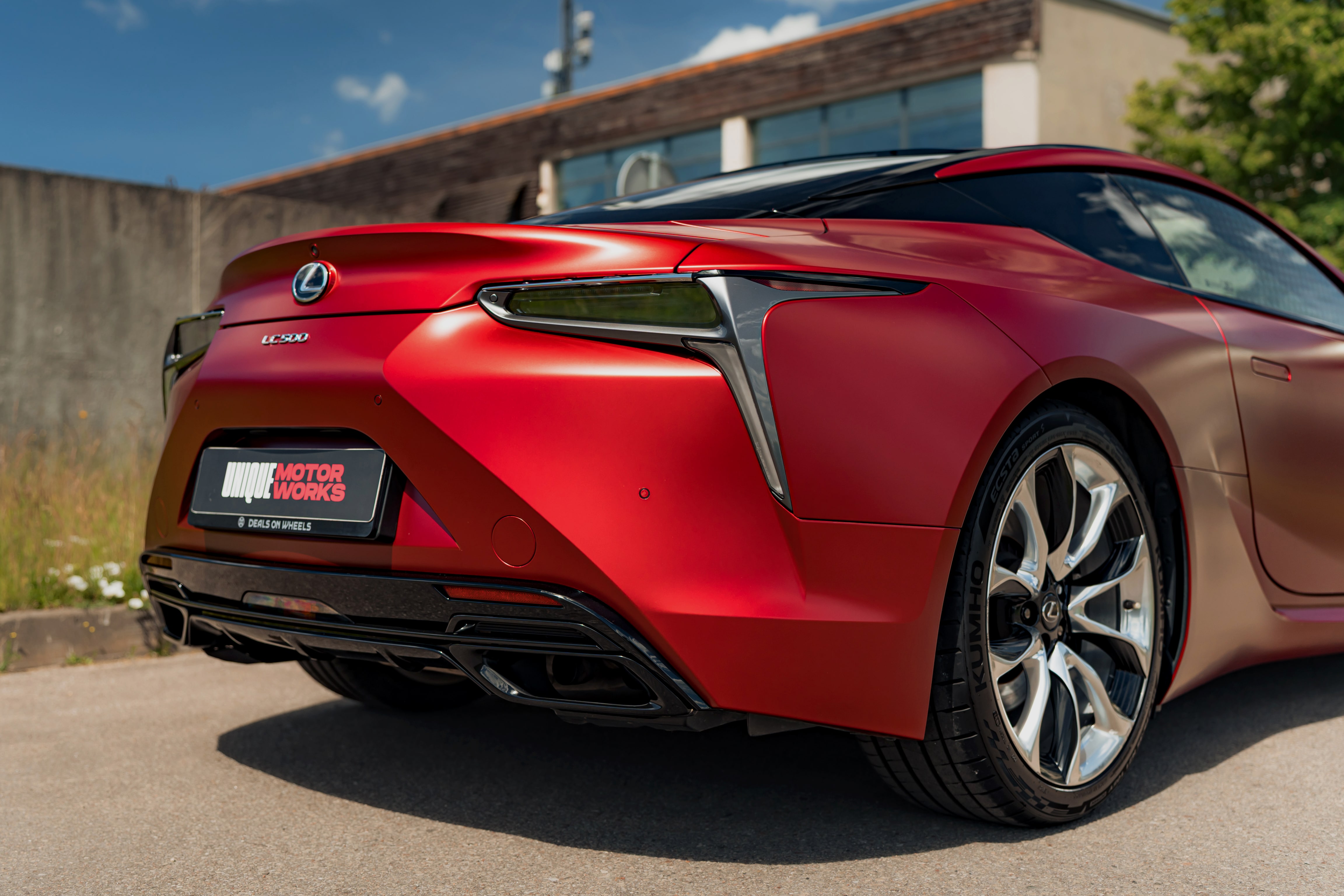 Lexus LC 500 — глава I, Рука мастера