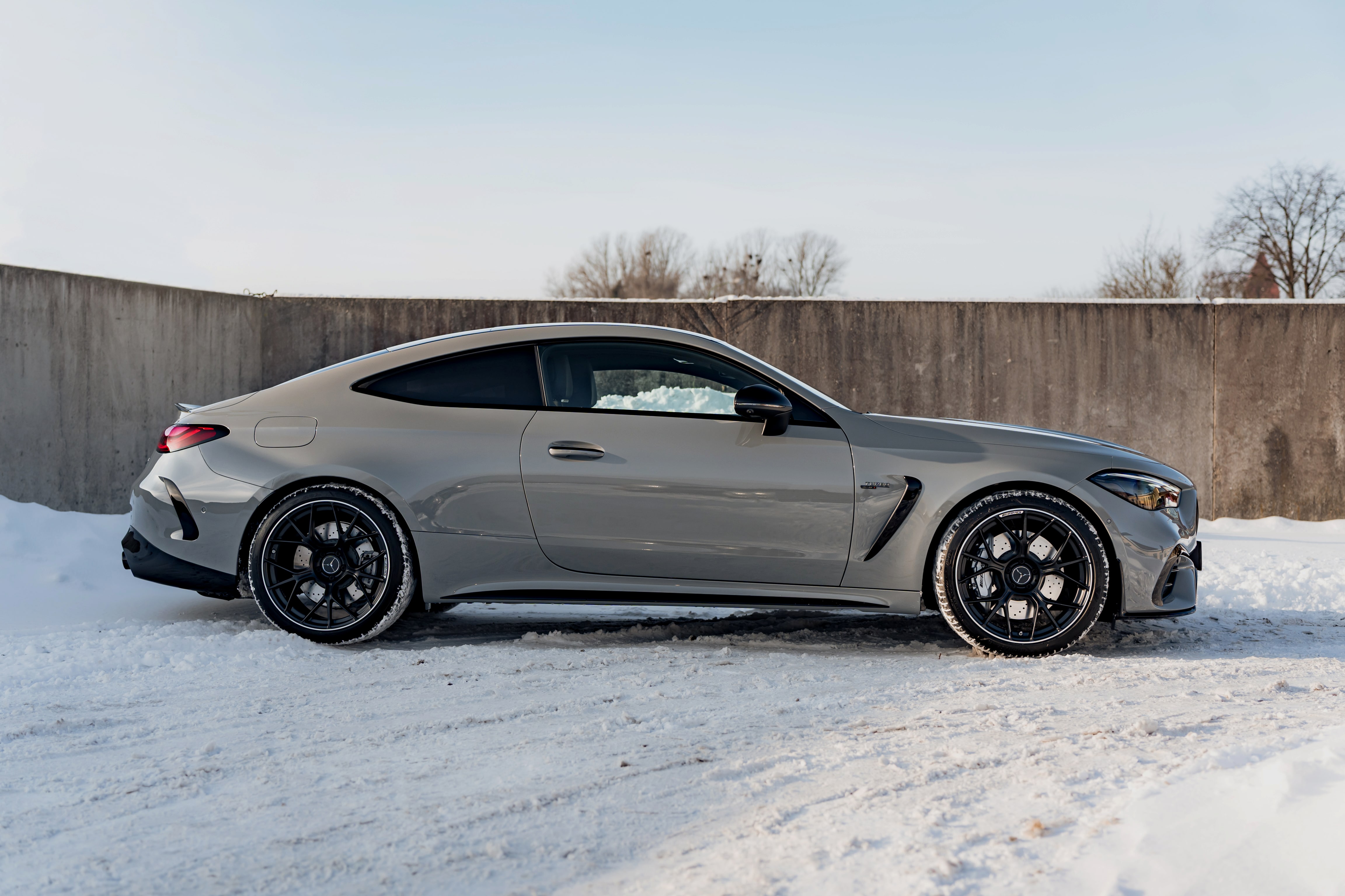 Mercedes-AMG CLE 53 — глава II, Тишина процесса