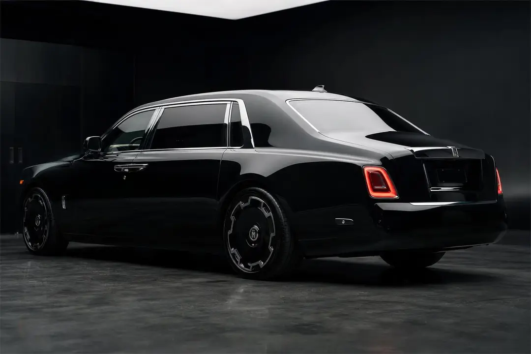 Rolls-Royce Phantom Series II — кадр 2